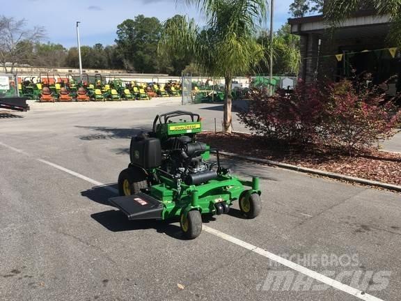 John Deere 648R Trattorini tagliaerba