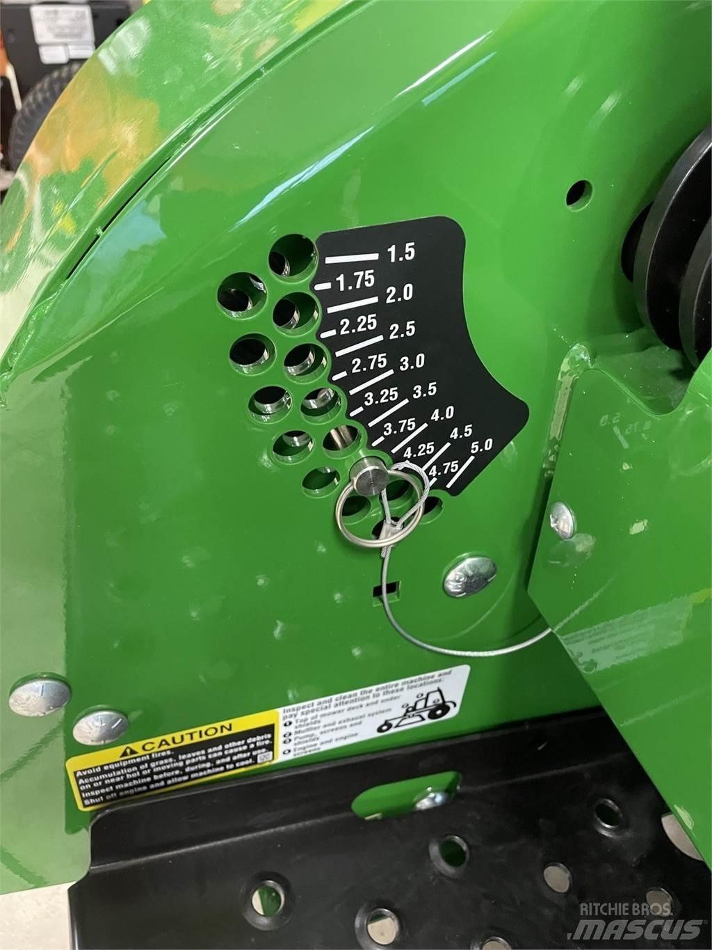 John Deere 661R Trattorini tagliaerba