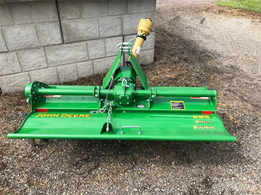 John Deere 665 Erpici rotanti e motozappe