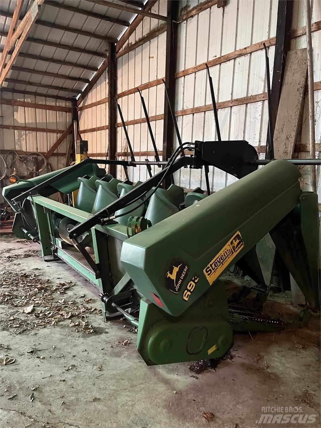 John Deere 693 Accessori per mietitrebbiatrici
