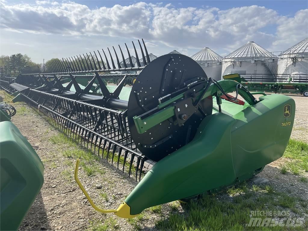 John Deere 740FD Accessori per mietitrebbiatrici
