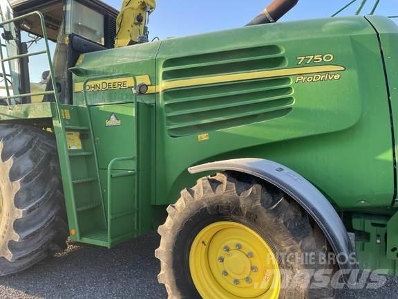 John Deere 7750 Falciatrinciatrici