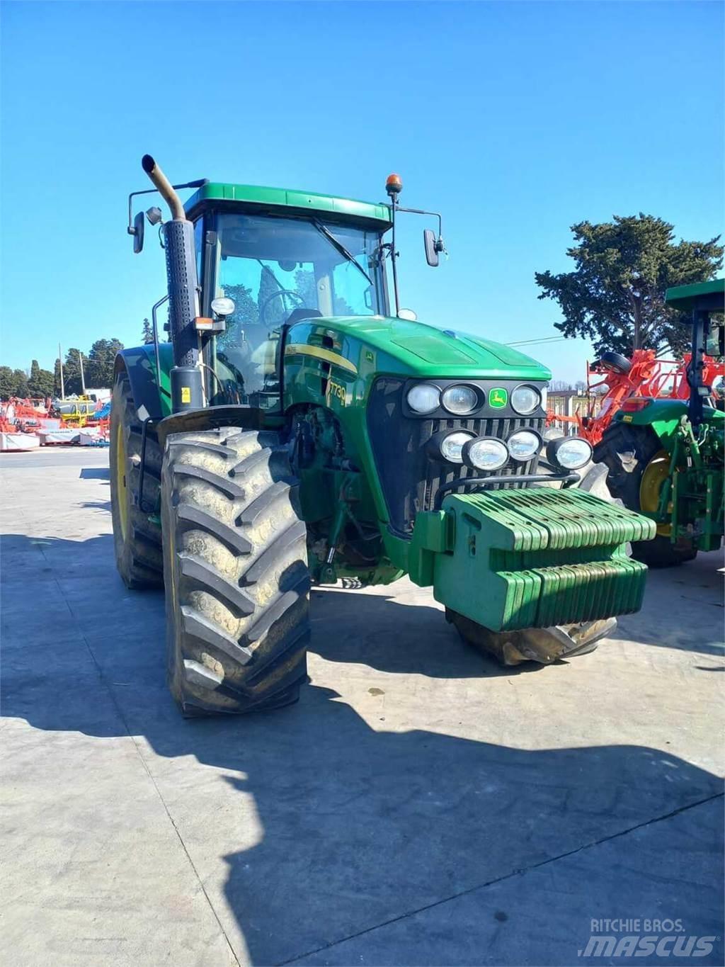 John Deere 7820 Trattori