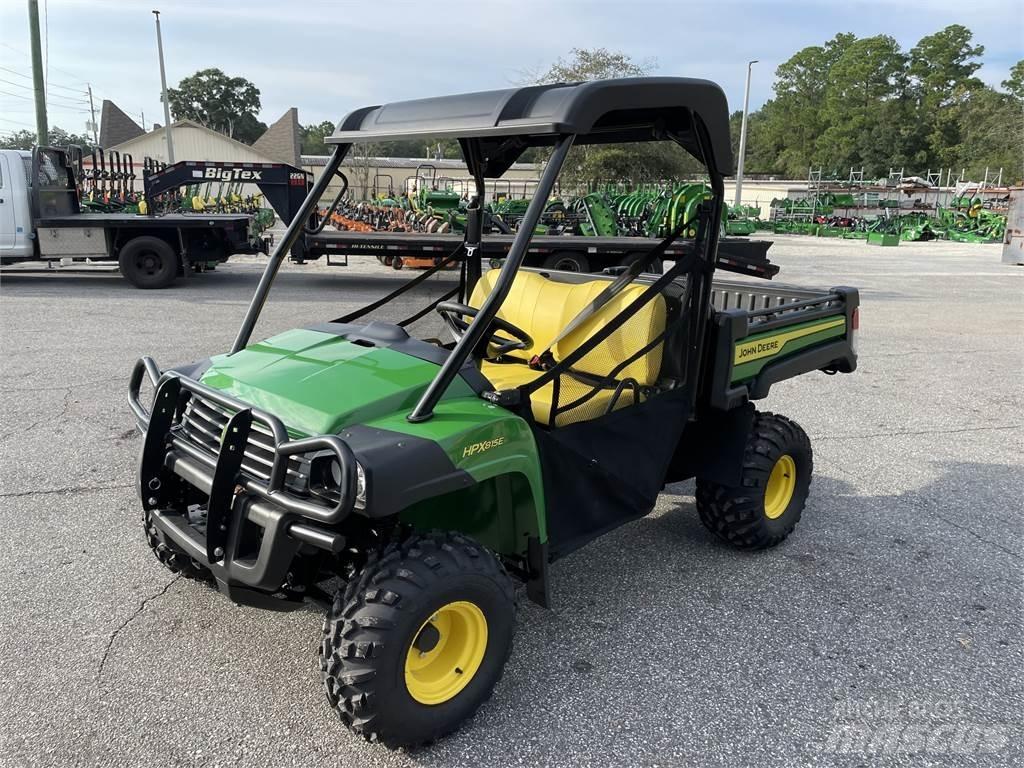 John Deere 815E Veicoli utilitari