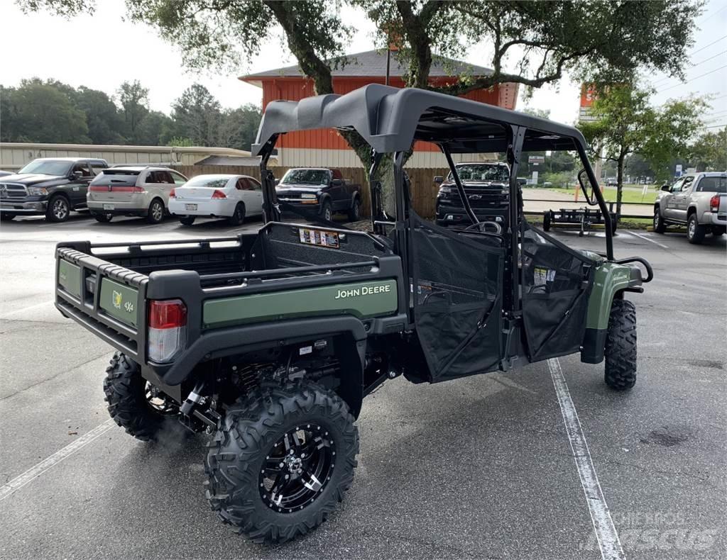 John Deere 825M Veicoli utilitari