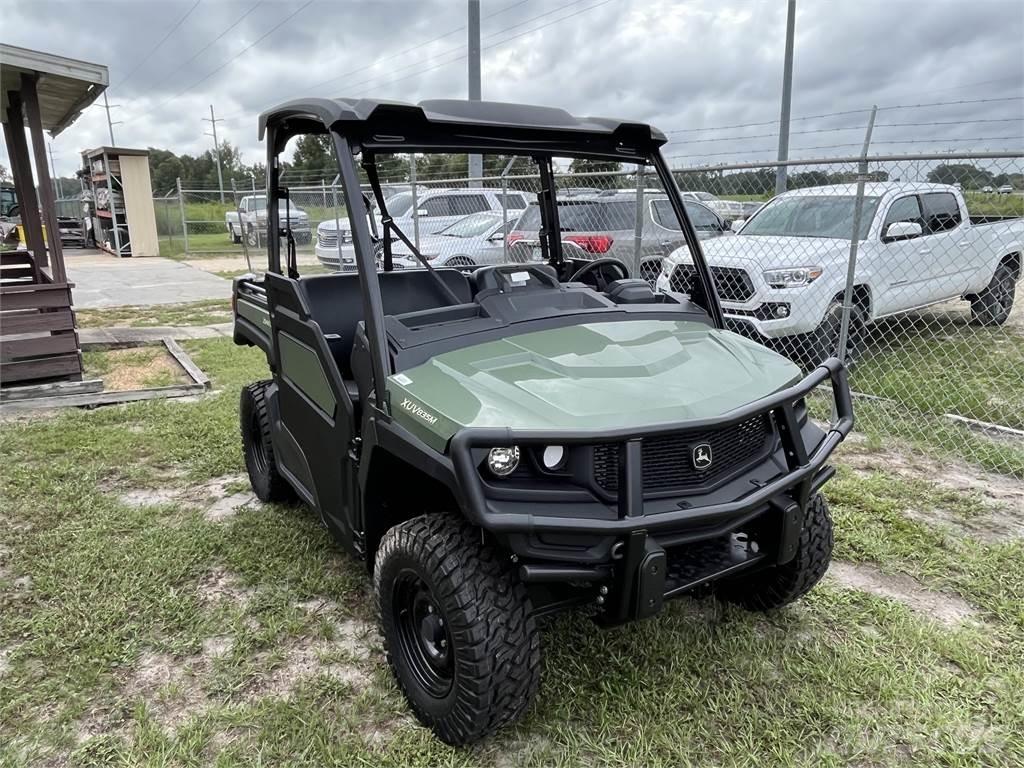 John Deere 835M Veicoli utilitari