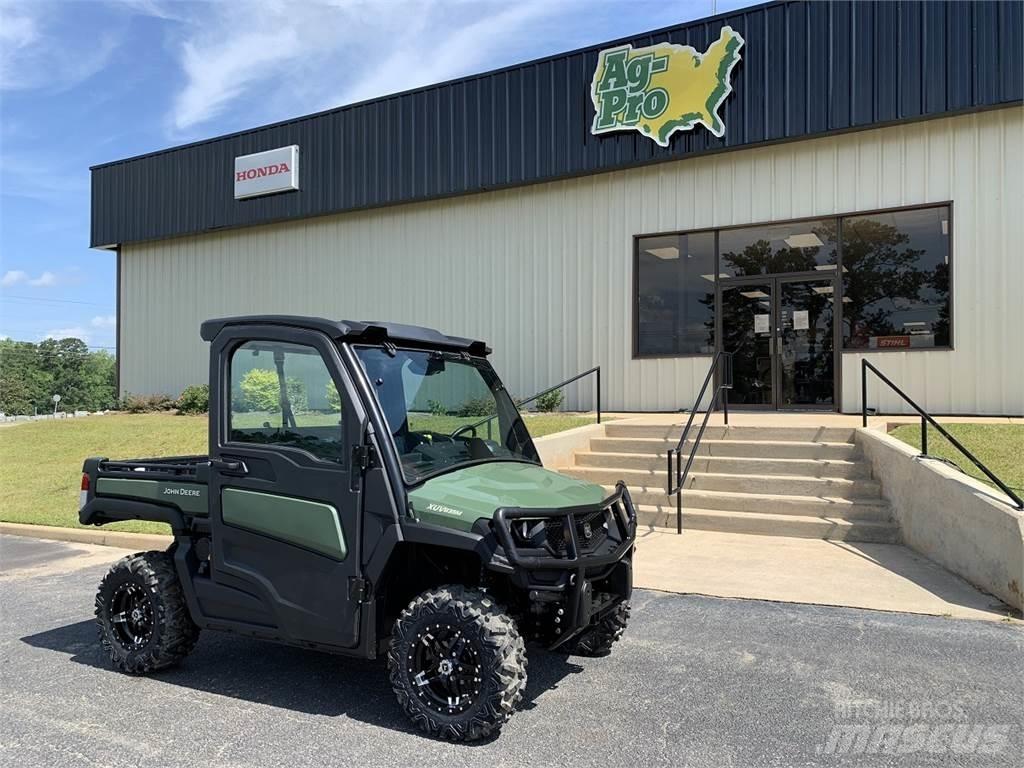 John Deere 835M Veicoli utilitari