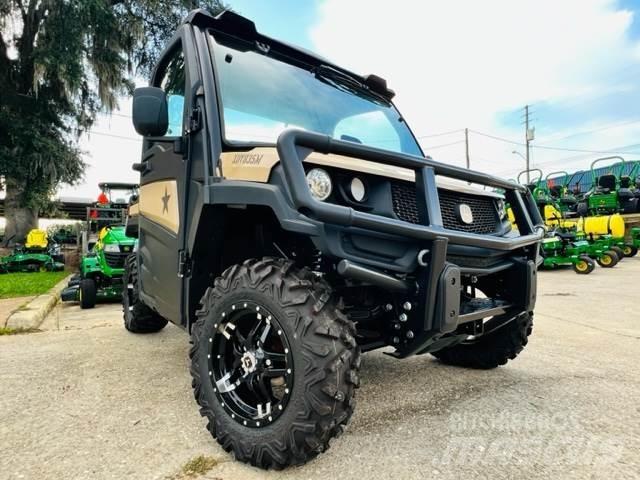 John Deere 835M Veicoli utilitari