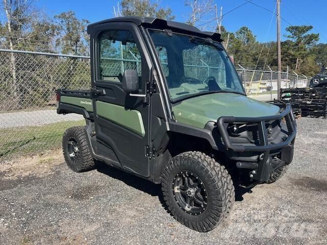 John Deere 835R Veicoli utilitari