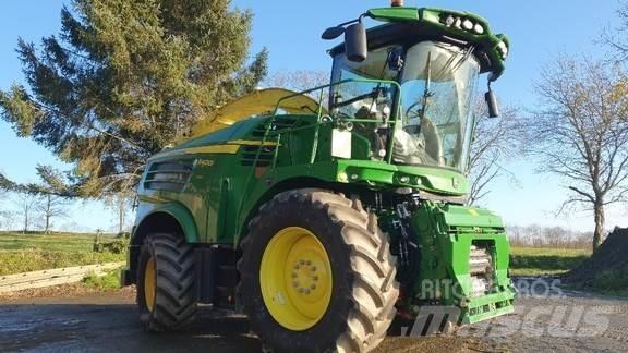 John Deere 8400 Falciatrinciatrici
