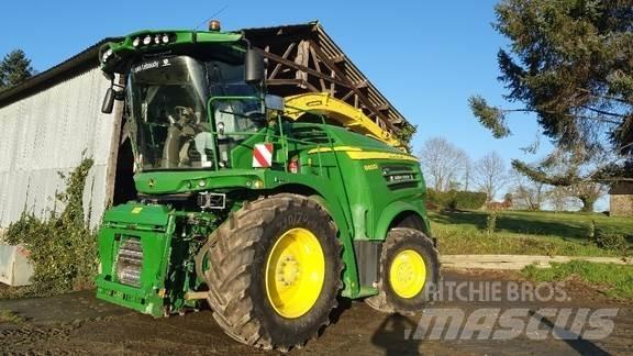 John Deere 8400 Falciatrinciatrici