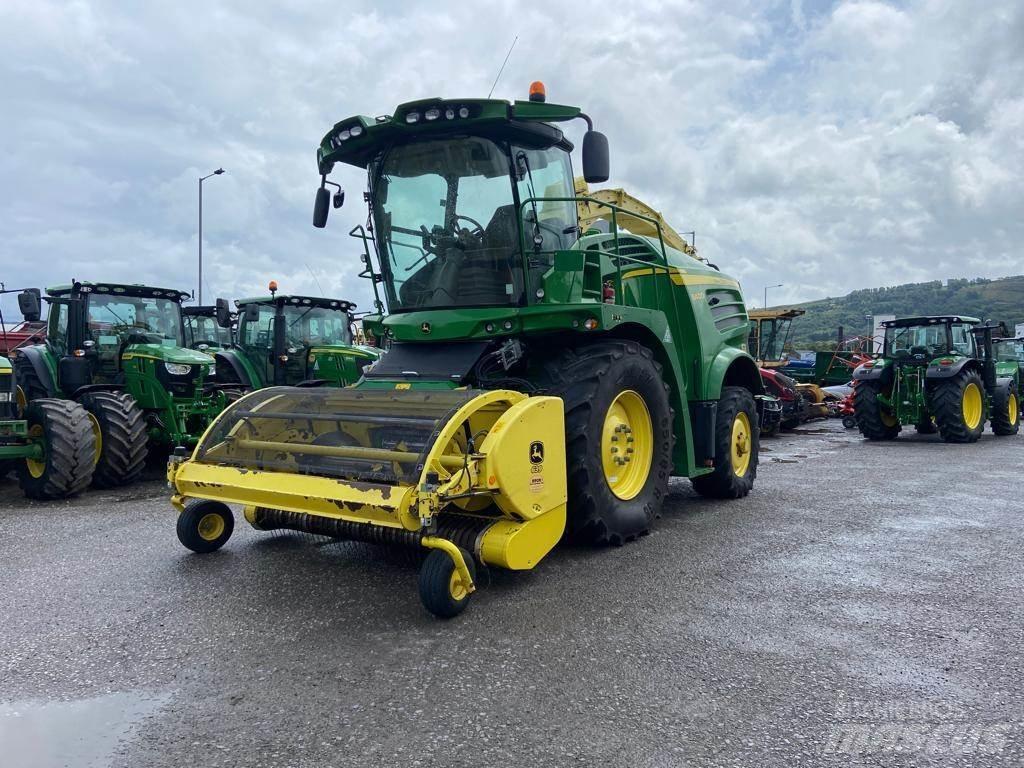 John Deere 8400i Falciatrinciatrici