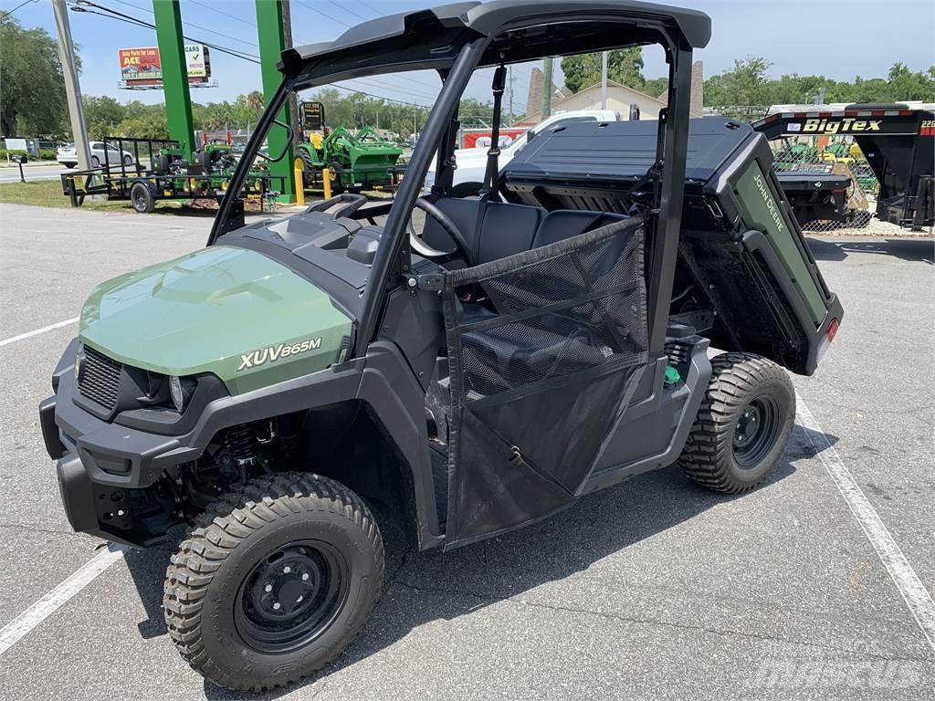 John Deere 865M Veicoli utilitari