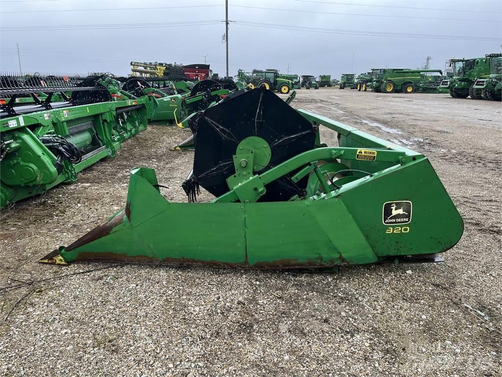 John Deere 920F Accessori per mietitrebbiatrici