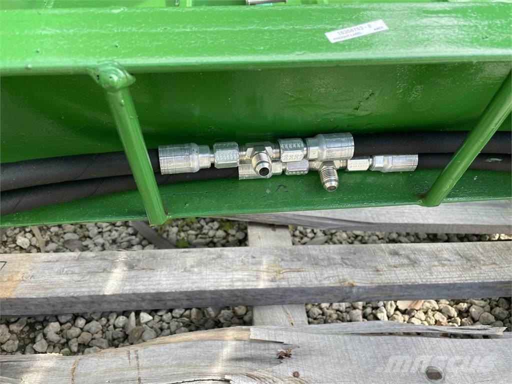 John Deere CR61G Altri accessori per trattori