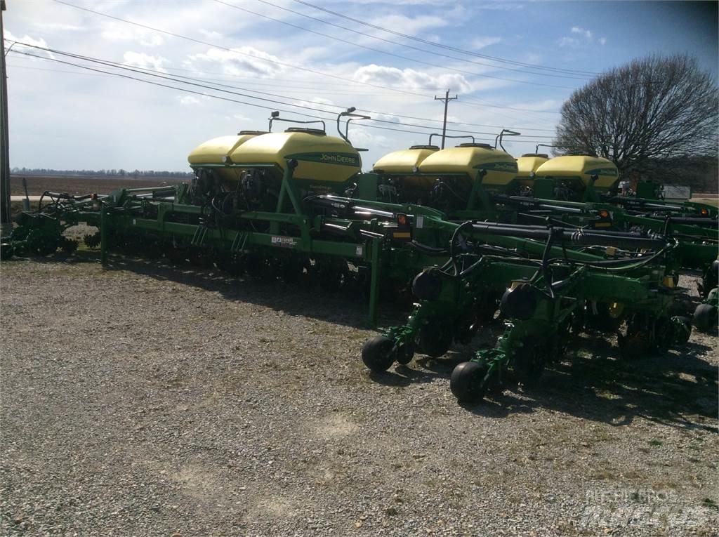 John Deere DR18 Trapiantatrici