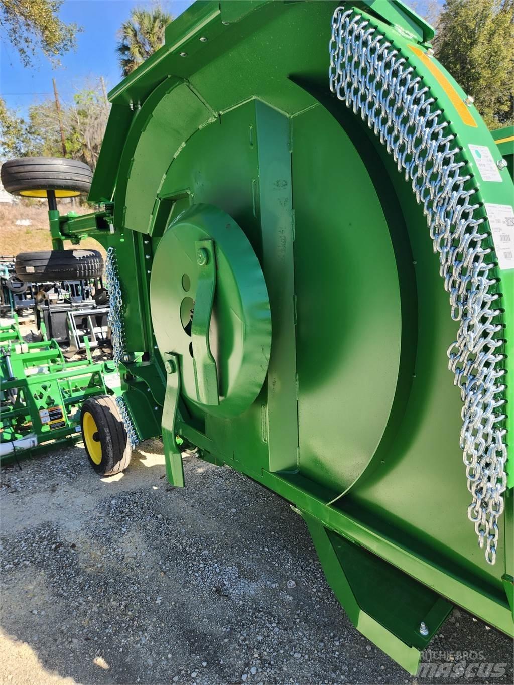 John Deere FC15M Trinciatrici, tagliatrici e srotolatrici per balle
