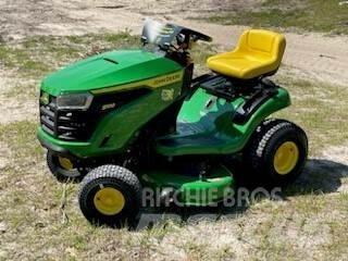 John Deere S100 Trattorini tagliaerba