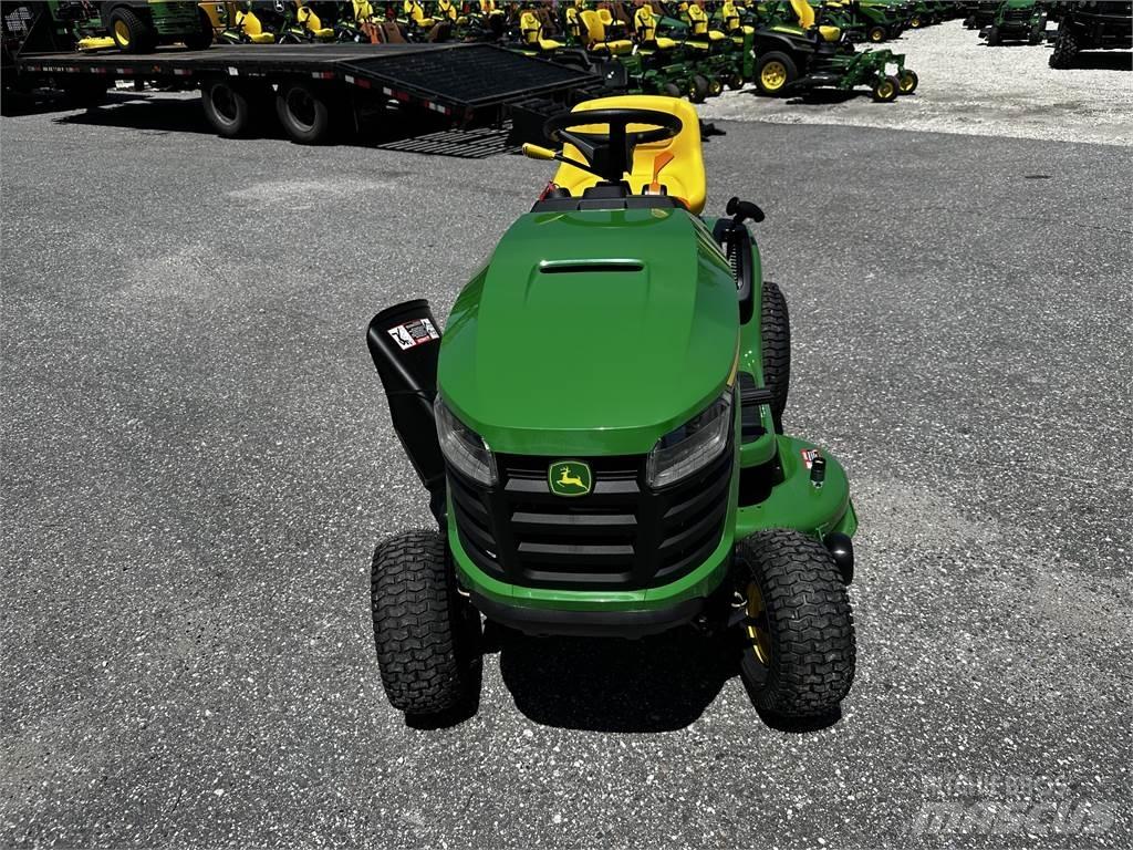 John Deere S100 Trattorini tagliaerba