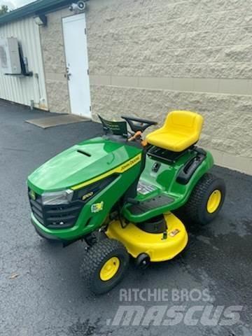 John Deere S100 Trattorini tagliaerba