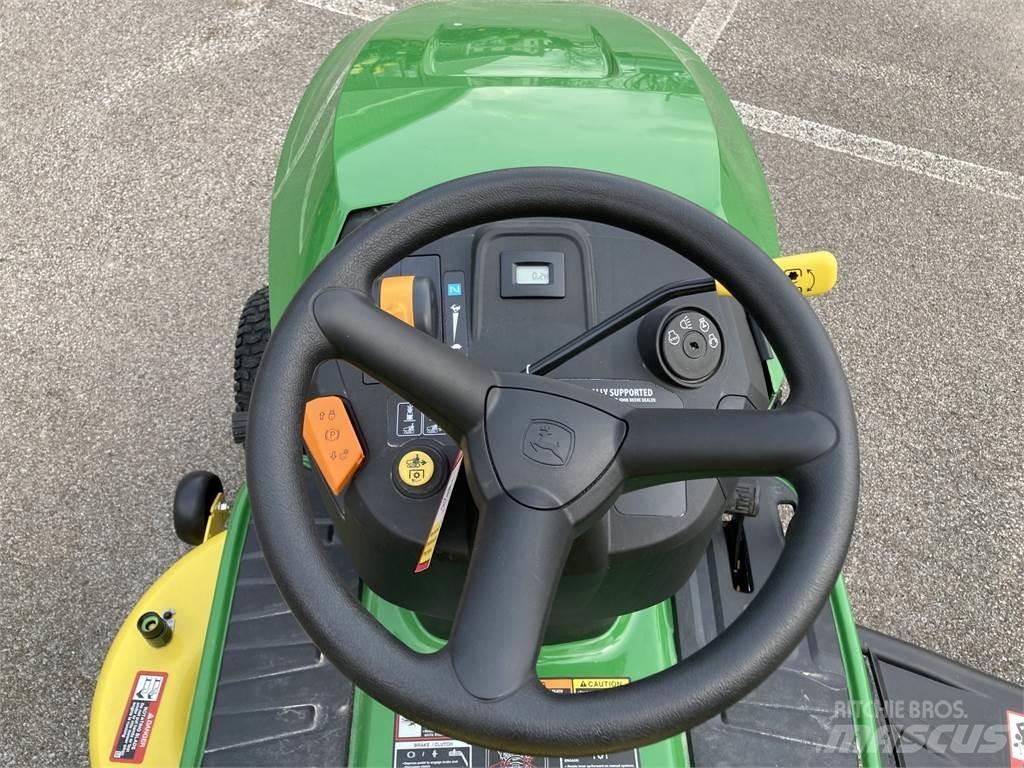 John Deere S100 Trattorini tagliaerba