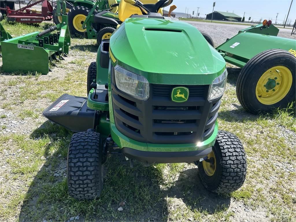 John Deere S110 Trattori compatti
