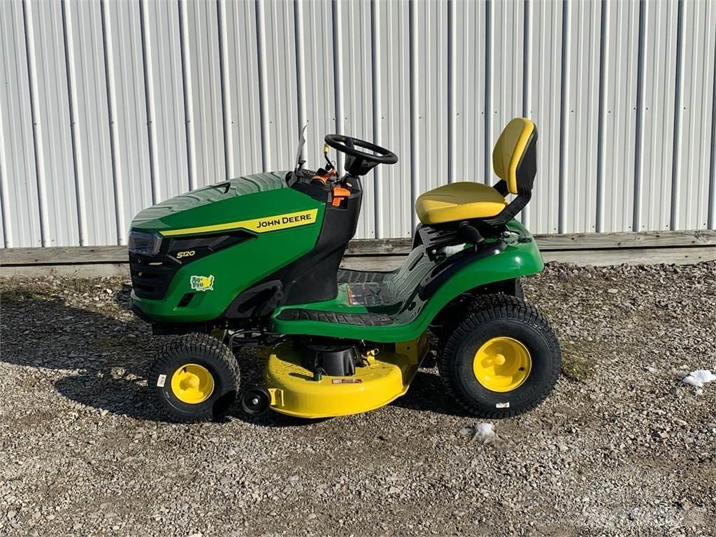 John Deere S120 Trattorini tagliaerba