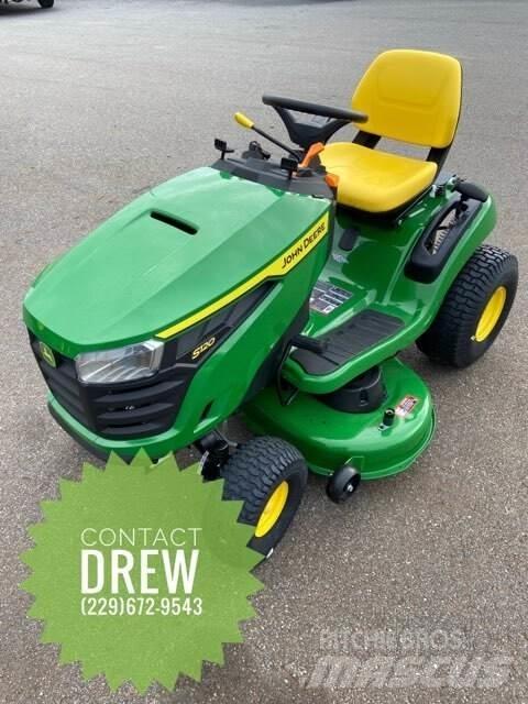 John Deere S120 Trattorini tagliaerba