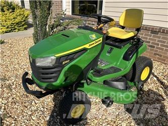 John Deere S140 Trattorini tagliaerba