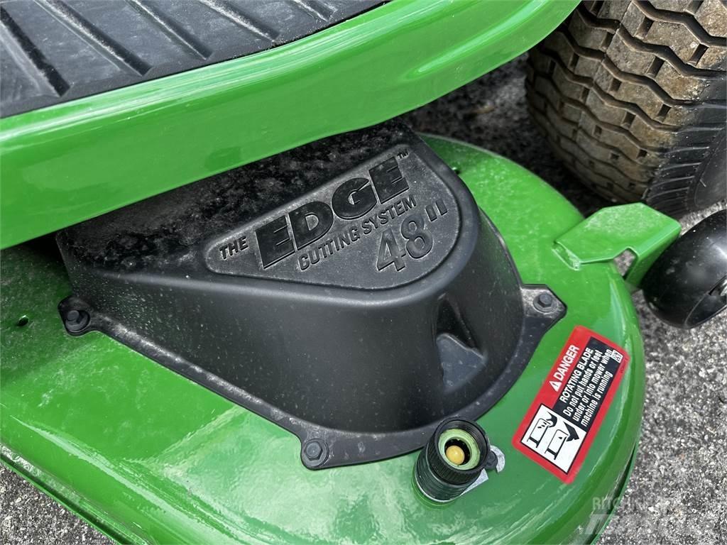 John Deere S140 Trattorini tagliaerba