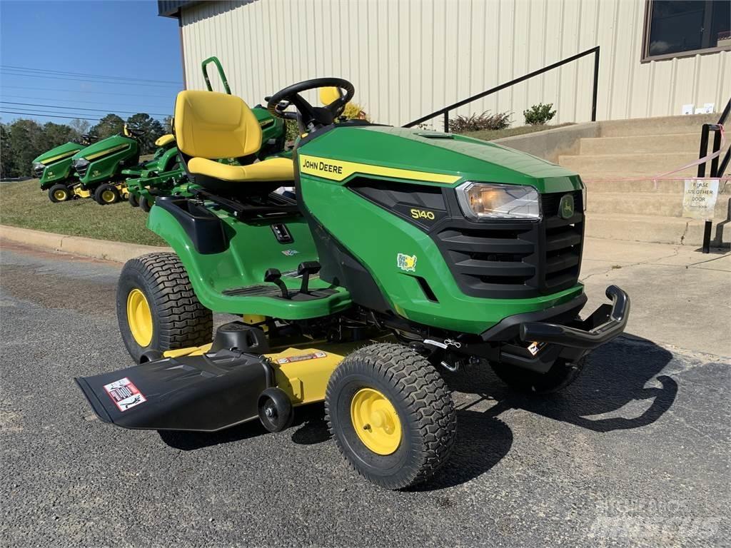 John Deere S140 Trattorini tagliaerba