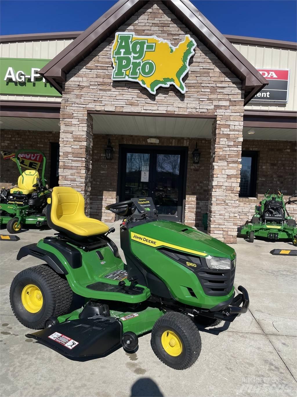 John Deere S160 Trattori compatti