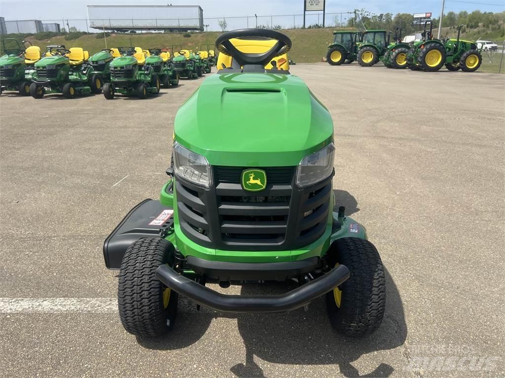 John Deere S240 Trattori compatti