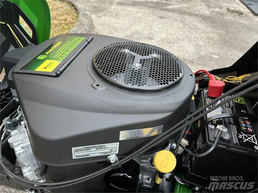 John Deere S240 Trattori compatti