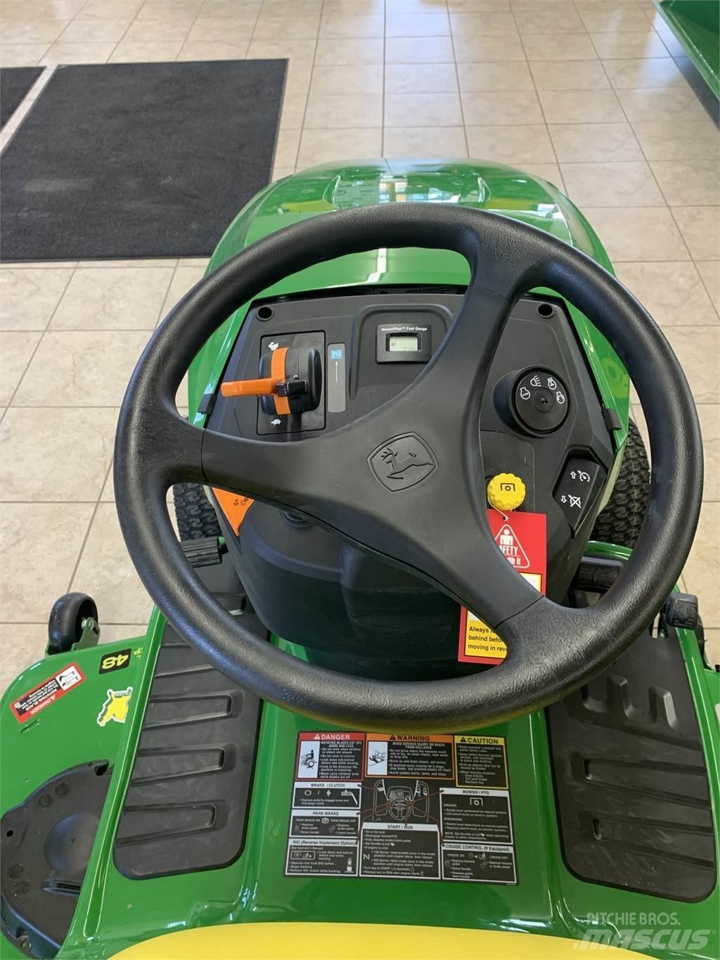 John Deere S240 Trattori compatti