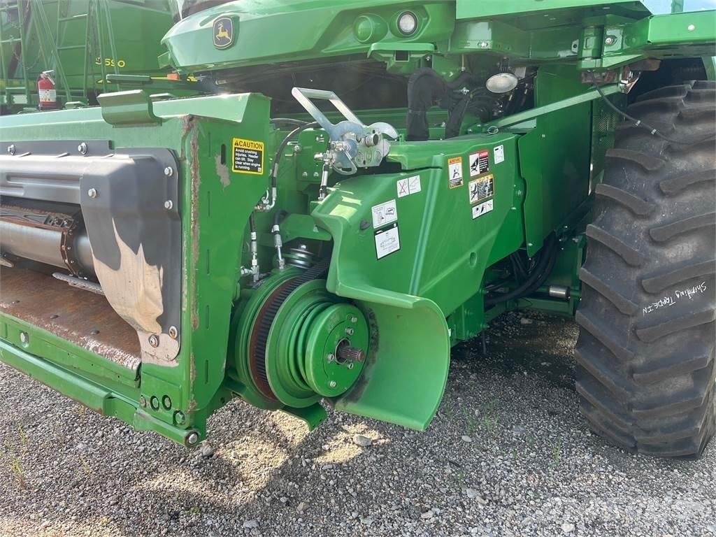 John Deere S770 Mietitrebbiatrici