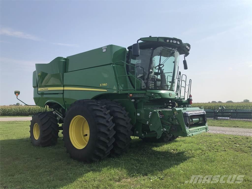 John Deere S780 Mietitrebbiatrici
