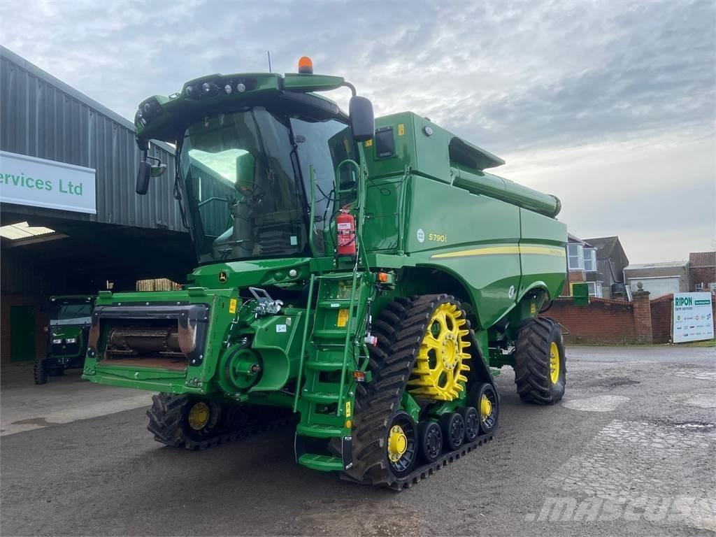 John Deere S790 Mietitrebbiatrici