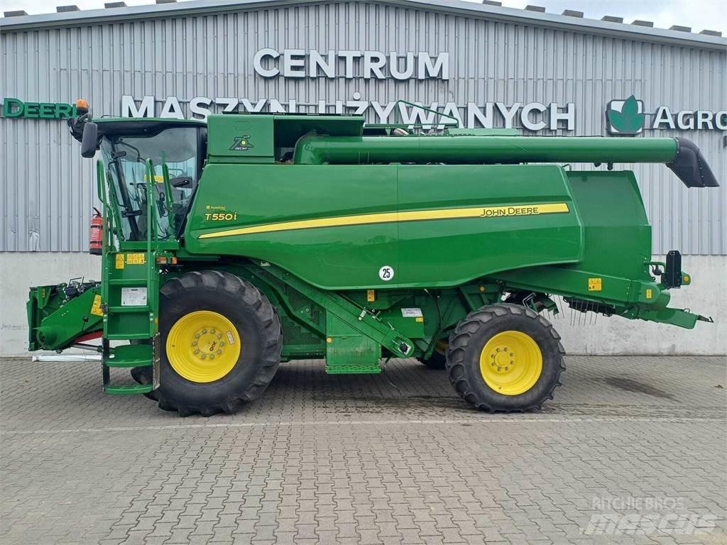 John Deere T550 Mietitrebbiatrici