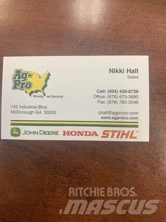 John Deere TS10 Trinciatrici, tagliatrici e srotolatrici per balle