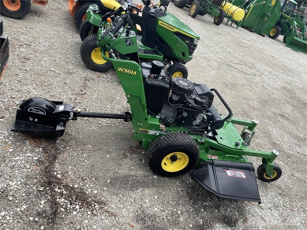 John Deere W36M Tosaerba a spinta
