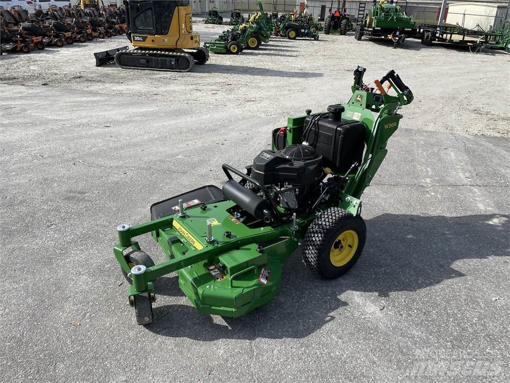 John Deere W36R Tosaerba a spinta