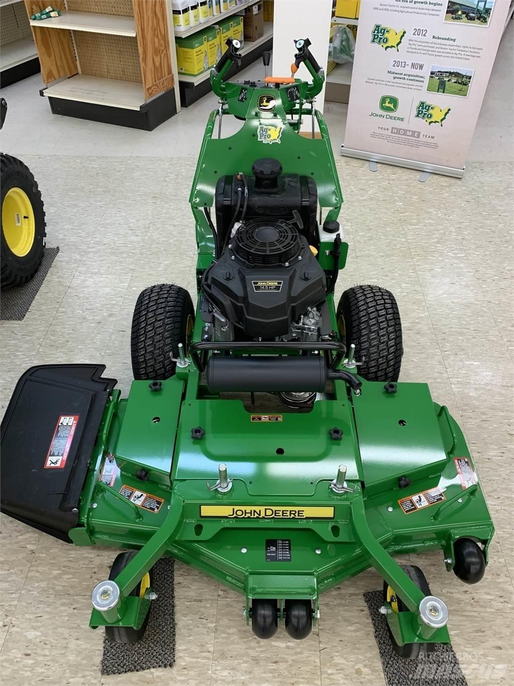 John Deere W48M Tosaerba a spinta