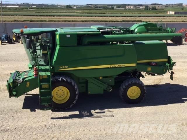 John Deere W540 Mietitrebbiatrici