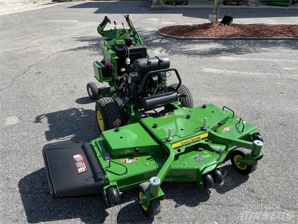 John Deere W61R Tosaerba a spinta