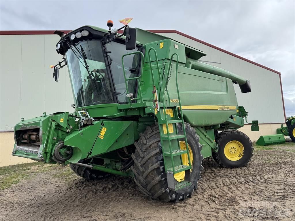 John Deere W650 Mietitrebbiatrici
