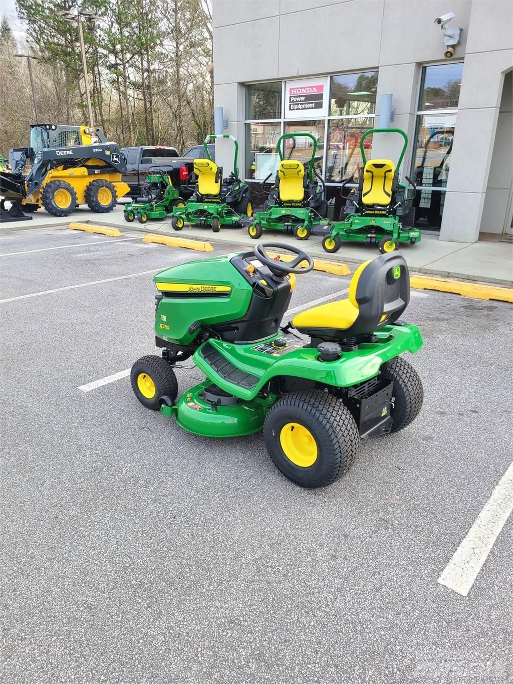 John Deere X330 Trattori compatti