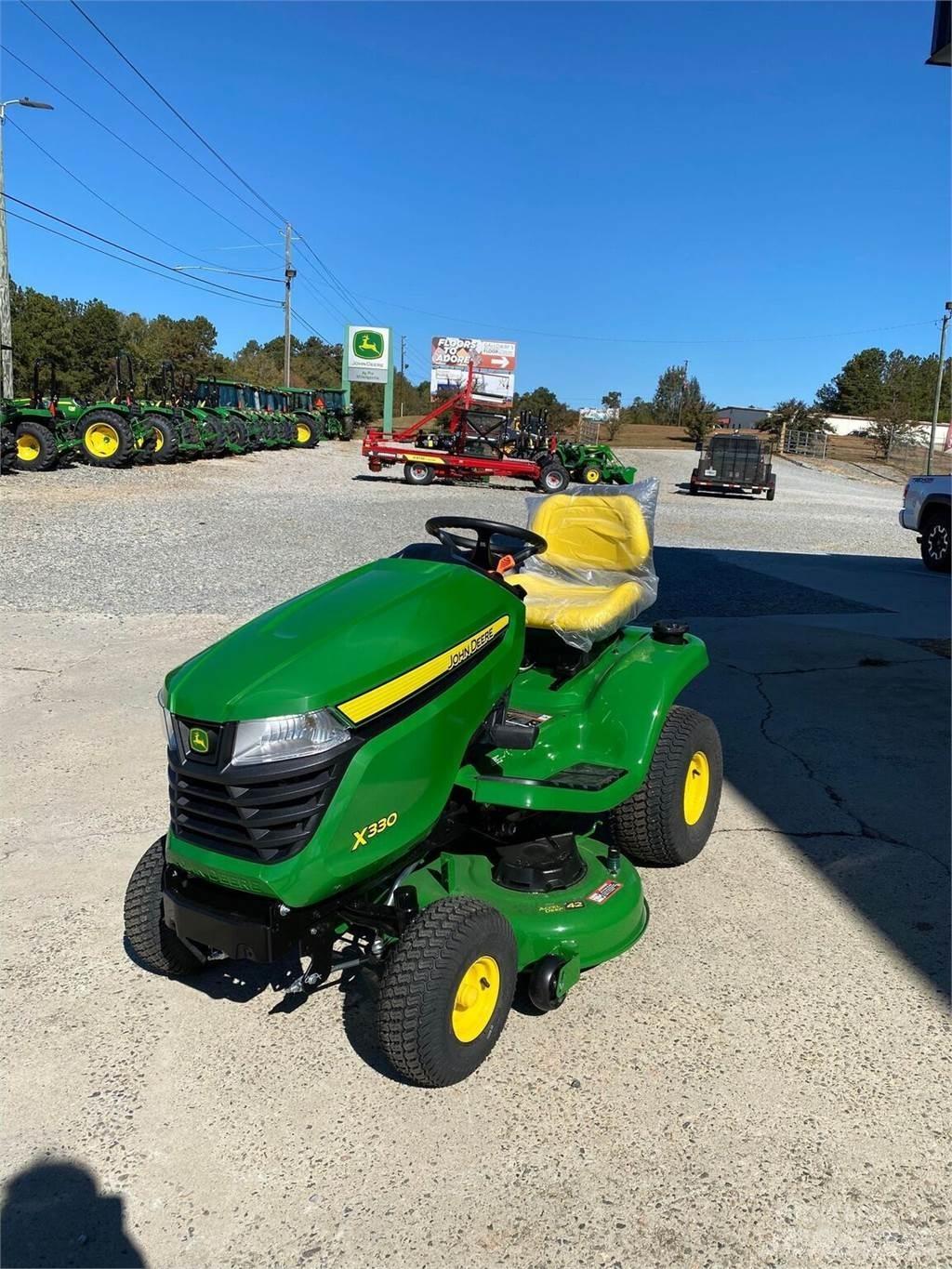 John Deere X330 Trattori compatti