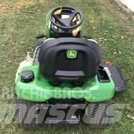 John Deere X330 Trattori compatti