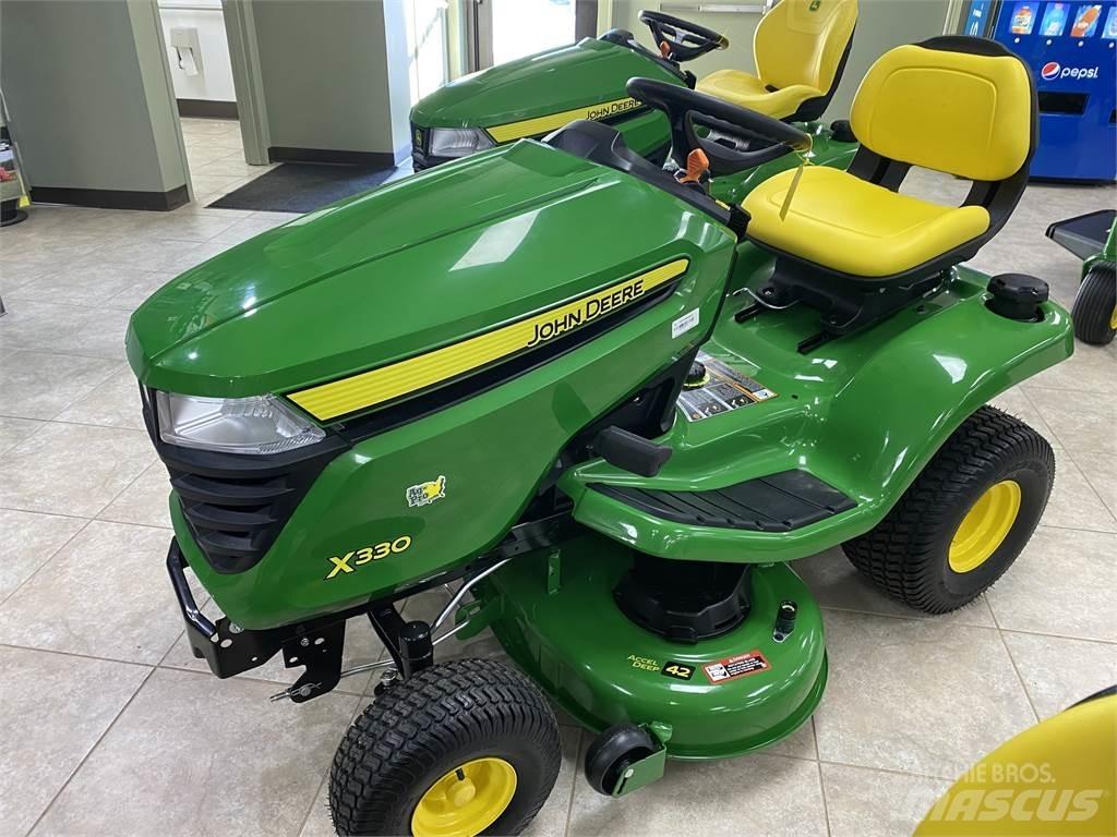 John Deere X330 Trattori compatti